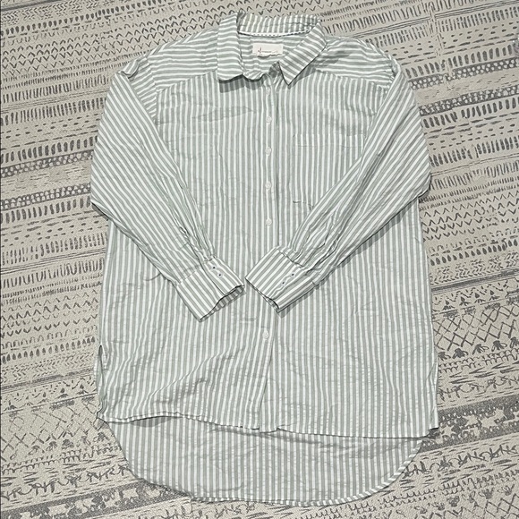 Anthropologie Green Striped Seersucker Buttondown Tunic 🌿 Size Medium NWOT - Picture 3 of 12